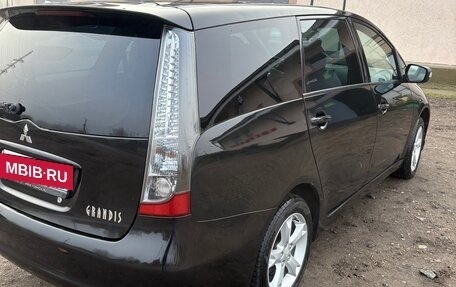 Mitsubishi Grandis, 2008 год, 1 000 000 рублей, 4 фотография