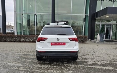 Volkswagen Tiguan II, 2018 год, 2 240 000 рублей, 6 фотография