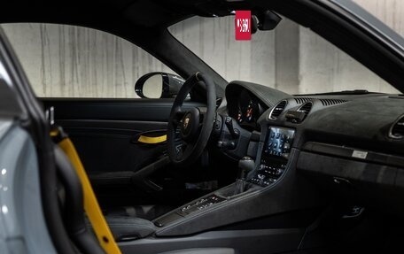 Porsche Cayman GT4, 2025 год, 27 000 000 рублей, 26 фотография