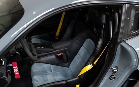 Porsche Cayman GT4, 2025 год, 27 000 000 рублей, 24 фотография