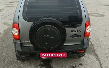 Chevrolet Niva I рестайлинг, 2014 год, 570 000 рублей, 4 фотография