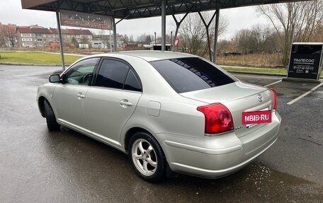 Toyota Avensis III рестайлинг, 2003 год, 425 000 рублей, 7 фотография