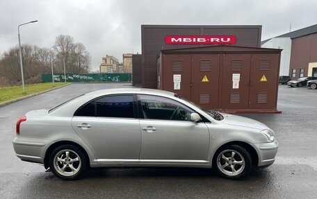 Toyota Avensis III рестайлинг, 2003 год, 425 000 рублей, 4 фотография