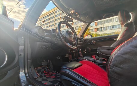 MINI Hatch, 2014 год, 1 600 000 рублей, 11 фотография