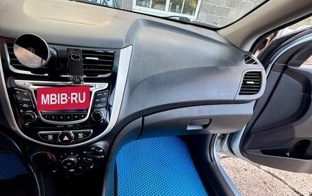 Hyundai Solaris II рестайлинг, 2013 год, 540 000 рублей, 17 фотография