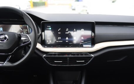 Skoda Octavia IV, 2025 год, 3 150 000 рублей, 16 фотография