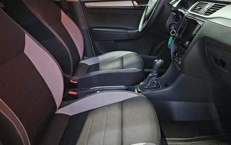 Skoda Rapid I, 2018 год, 1 235 000 рублей, 12 фотография