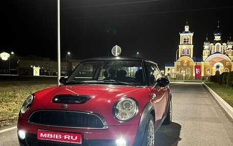 MINI Hatch, 2009 год, 1 050 000 рублей, 1 фотография