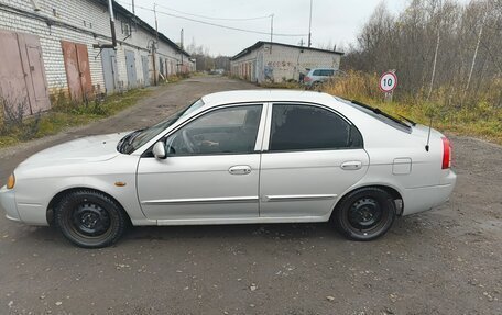 KIA Shuma II, 2002 год, 230 000 рублей, 4 фотография