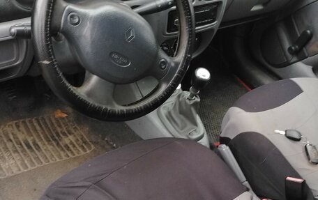 Renault Clio III, 1999 год, 300 000 рублей, 7 фотография