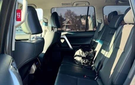 Toyota Land Cruiser Prado 150 рестайлинг 2, 2022 год, 7 150 000 рублей, 15 фотография