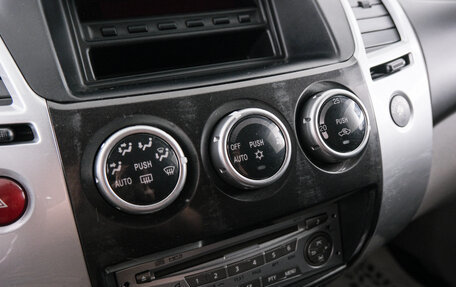 Mitsubishi Pajero Sport II рестайлинг, 2012 год, 1 659 000 рублей, 15 фотография