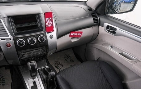 Mitsubishi Pajero Sport II рестайлинг, 2012 год, 1 659 000 рублей, 11 фотография