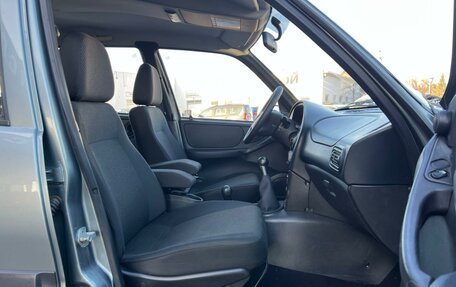 Chevrolet Niva I рестайлинг, 2011 год, 537 900 рублей, 15 фотография