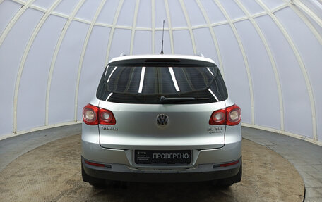 Volkswagen Tiguan I, 2010 год, 1 040 000 рублей, 7 фотография