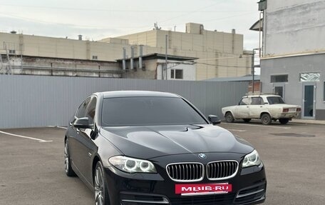 BMW 5 серия, 2015 год, 1 880 000 рублей, 3 фотография