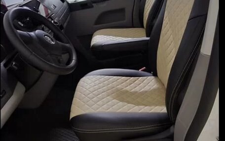 Volkswagen Caravelle T5, 2013 год, 1 900 000 рублей, 4 фотография