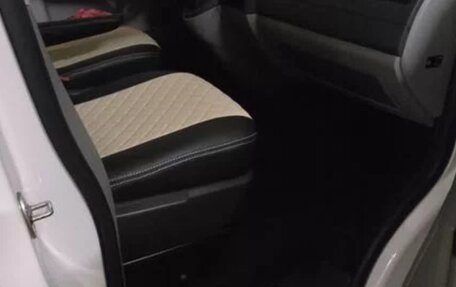 Volkswagen Caravelle T5, 2013 год, 1 900 000 рублей, 5 фотография