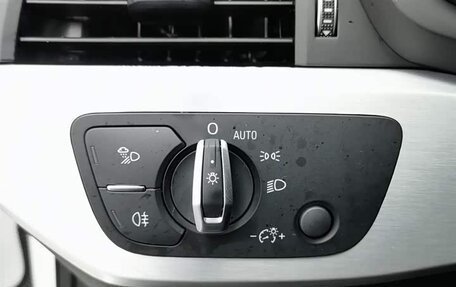 Audi A4, 2021 год, 2 290 457 рублей, 6 фотография