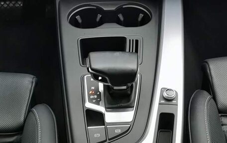 Audi A4, 2021 год, 2 290 457 рублей, 7 фотография