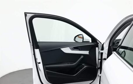 Audi A4, 2021 год, 2 290 457 рублей, 20 фотография