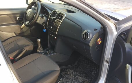 Renault Sandero II рестайлинг, 2014 год, 720 000 рублей, 4 фотография