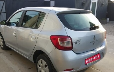 Renault Sandero II рестайлинг, 2014 год, 720 000 рублей, 1 фотография