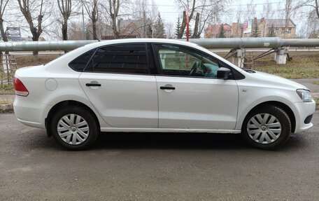 Volkswagen Polo VI (EU Market), 2015 год, 470 000 рублей, 3 фотография