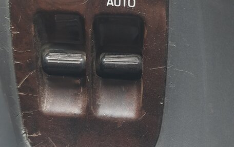 Toyota Estima III рестайлинг -2, 1997 год, 490 000 рублей, 13 фотография