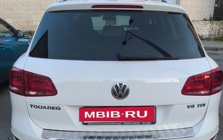 Volkswagen Touareg III, 2012 год, 2 050 000 рублей, 2 фотография