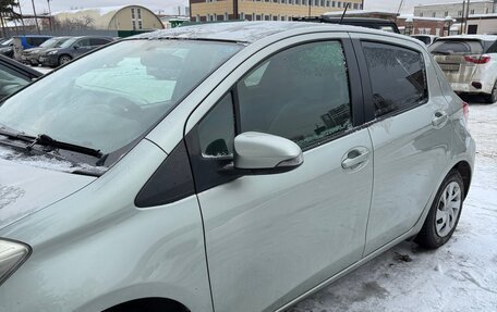 Toyota Vitz, 2011 год, 700 000 рублей, 6 фотография