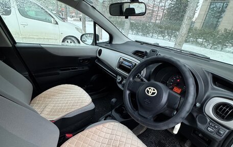 Toyota Vitz, 2011 год, 700 000 рублей, 8 фотография