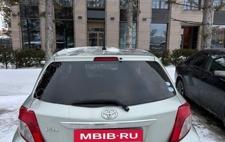 Toyota Vitz, 2011 год, 700 000 рублей, 4 фотография