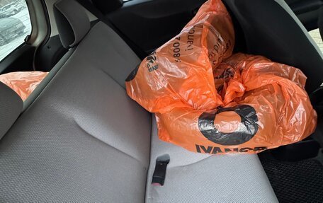 Toyota Vitz, 2011 год, 700 000 рублей, 13 фотография