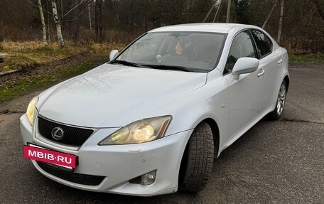 Lexus IS II рестайлинг 2, 2008 год, 1 300 000 рублей, 2 фотография