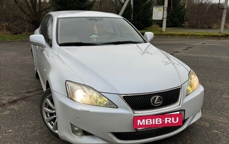 Lexus IS II рестайлинг 2, 2008 год, 1 300 000 рублей, 3 фотография