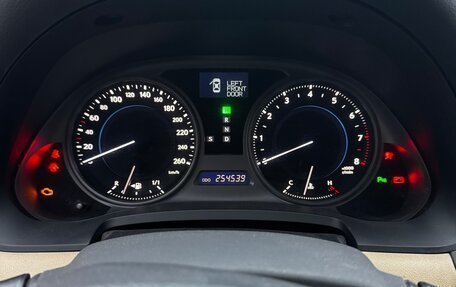 Lexus IS II рестайлинг 2, 2008 год, 1 300 000 рублей, 11 фотография