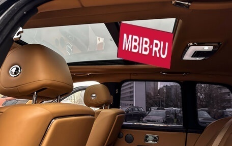 Rolls-Royce Cullinan, 2019 год, 34 000 000 рублей, 11 фотография