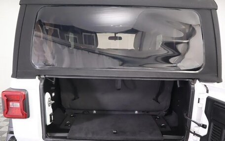 Jeep Wrangler, 2021 год, 5 300 000 рублей, 25 фотография