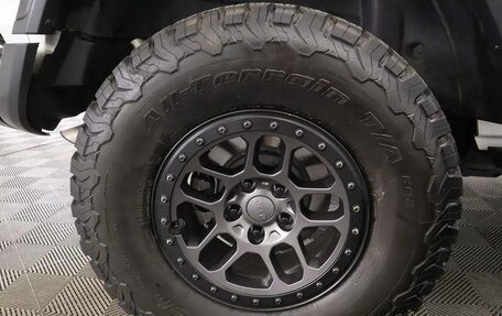 Jeep Wrangler, 2021 год, 5 300 000 рублей, 29 фотография