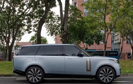 Land Rover Range Rover IV рестайлинг, 2025 год, 20 887 852 рублей, 14 фотография