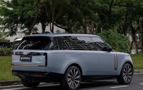 Land Rover Range Rover IV рестайлинг, 2025 год, 20 887 852 рублей, 15 фотография