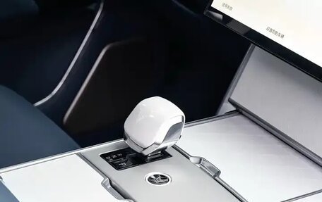 Land Rover Range Rover IV рестайлинг, 2025 год, 20 887 852 рублей, 23 фотография