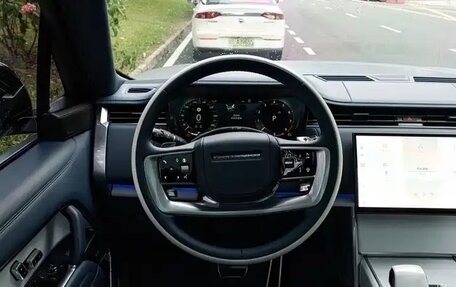 Land Rover Range Rover IV рестайлинг, 2025 год, 20 887 852 рублей, 25 фотография