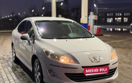 Peugeot 408 I рестайлинг, 2013 год, 368 000 рублей, 2 фотография