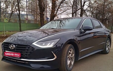 Hyundai Sonata VIII, 2021 год, 1 750 000 рублей, 2 фотография