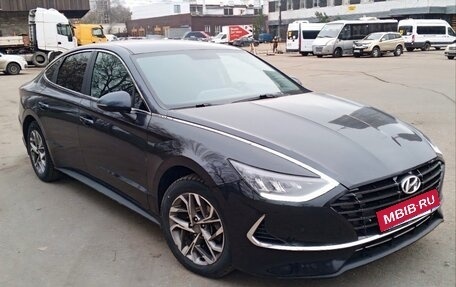 Hyundai Sonata VIII, 2021 год, 1 750 000 рублей, 8 фотография