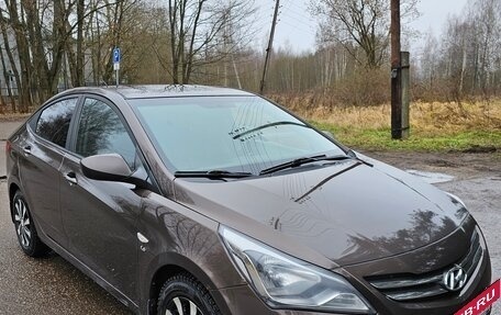 Hyundai Solaris II рестайлинг, 2015 год, 970 000 рублей, 7 фотография