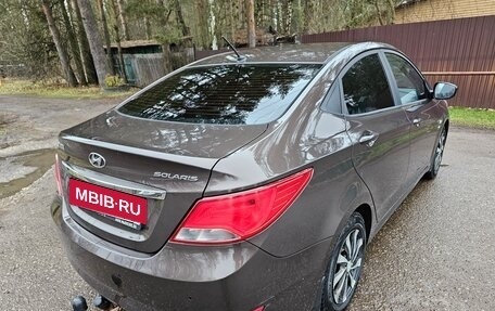 Hyundai Solaris II рестайлинг, 2015 год, 970 000 рублей, 3 фотография