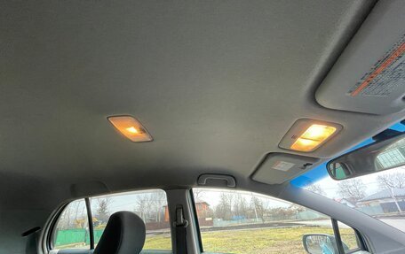 Toyota Vitz, 2005 год, 455 000 рублей, 20 фотография